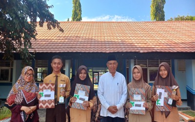 SISWA SMKS CITRA PARIWISATA RAIH JUARA DI MTQ TINGKAT Kabupaten Jakarta Pusat